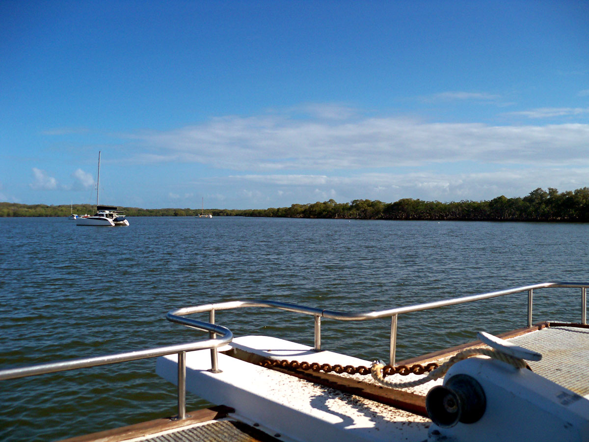 Ein ruhiger Ankerplatz bei Brown Island im Moreton Bay Marine Park